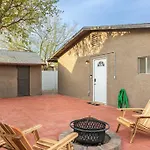Your Downtown Home With California King Bed Unit A