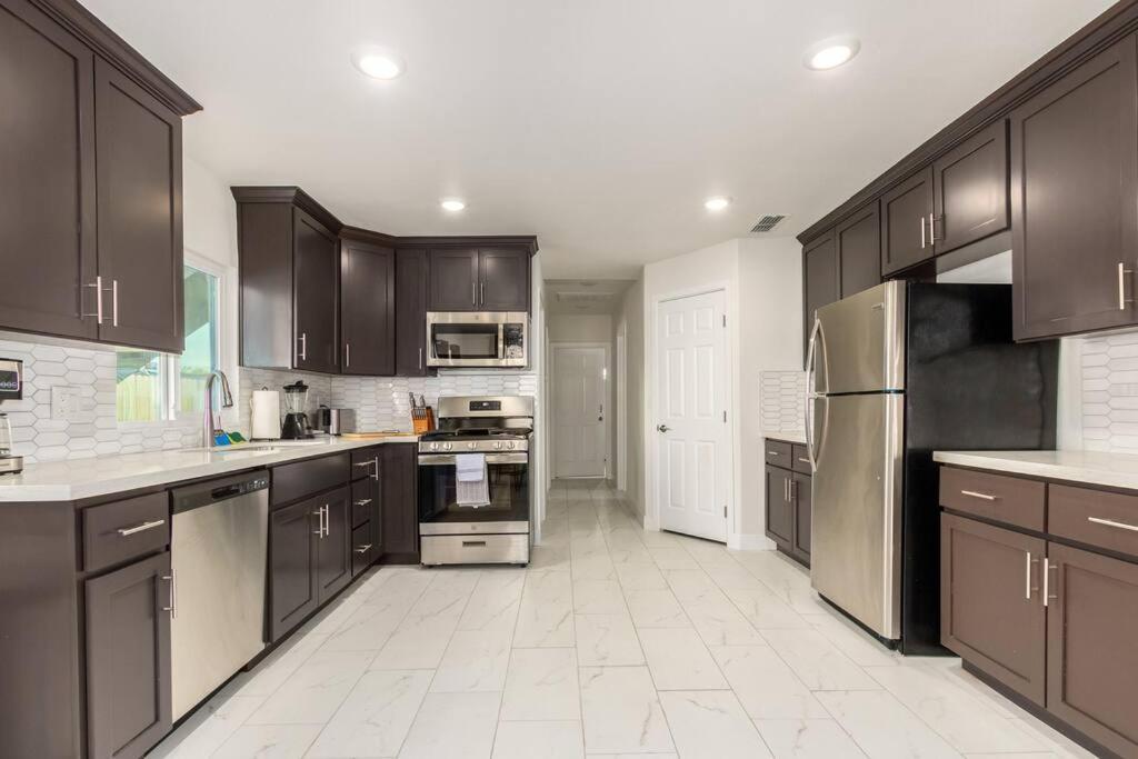Your Downtown With California King Bed Unit A Lejlighed Phoenix