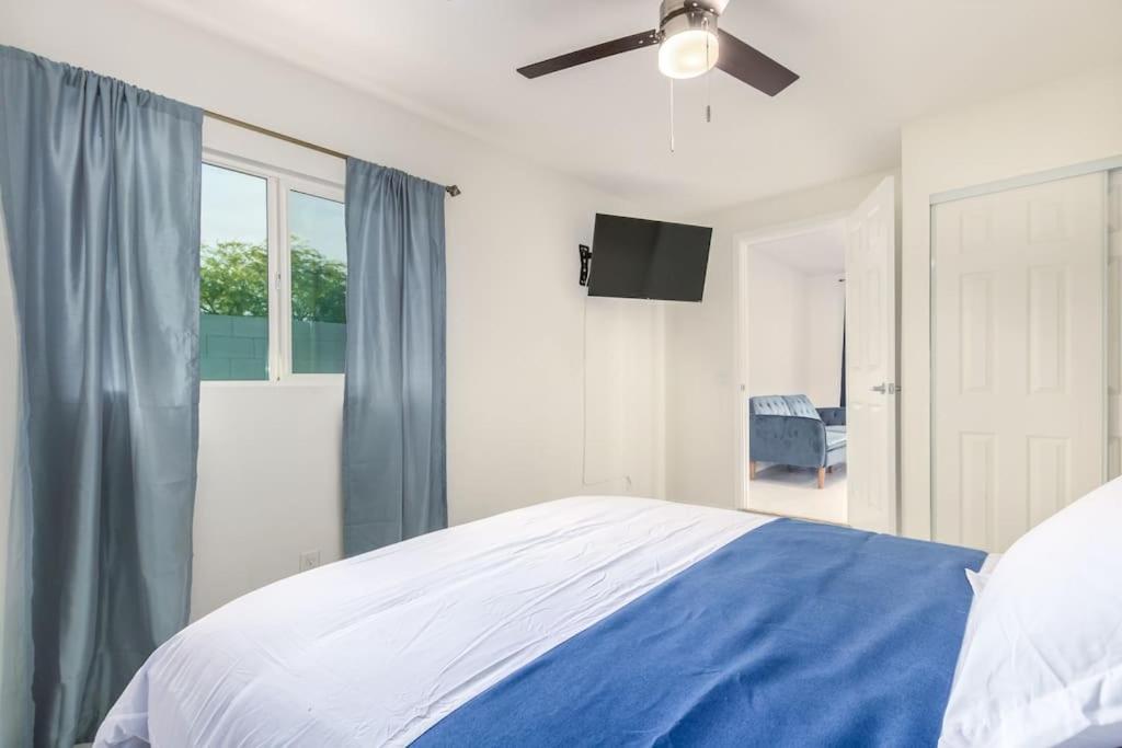 Your Downtown With California King Bed Unit A Lejlighed Phoenix