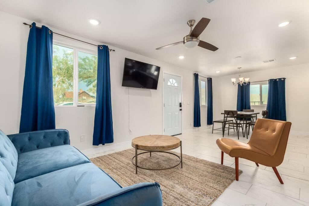 Your Downtown With California King Bed Unit A Lejlighed Phoenix